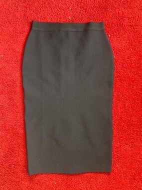 Montrez Black High-Rise Pencil Skirt - Sleek Workwear Staple